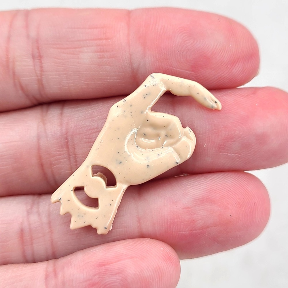 MONSTER HIGH SCHOOL X3711 Playset Replacement Parts: Hand/Finger Latch Hook